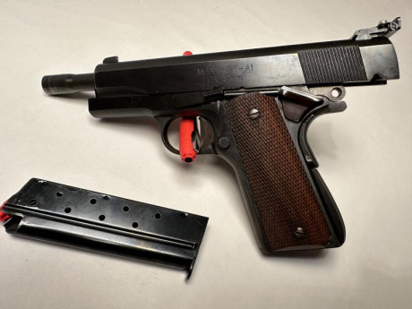 Hola a todos, vendo pistola SPRINGFIELD ARMORY 1911 A1 de 9 mm. Me desprendo de ella por falta de uso 01