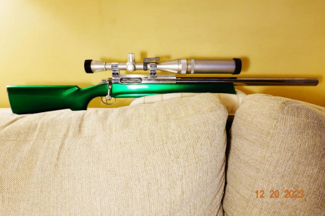 RIFLE:ACCION KELBLY’S STOLLE “TEDDY”,CAÑON HART PERFIL HEAVY BENCH 1.250”X1.250”LARGO 23” TRATAMIENTO-300ºCRYO.CULATA 00