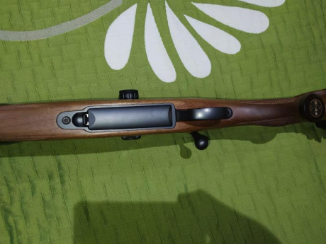 Hola a todos:
Pongo en venta el rifle de un amigo, se trata como dice el asunto de un Sako 85 Bavarian 20