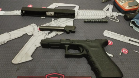 Vendo Glock 17 3 generación comprada nueva en Álvarez hace unos 18 meses.
En Armería Marcos le cambiaron 70