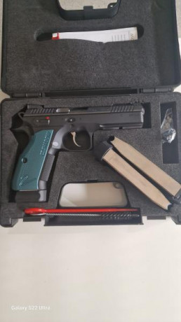 Retirada de la venta y se la queda
Mi amigo ha subido a 2 categoría y ahora ya tiene cupo.
Gracias a todos 02