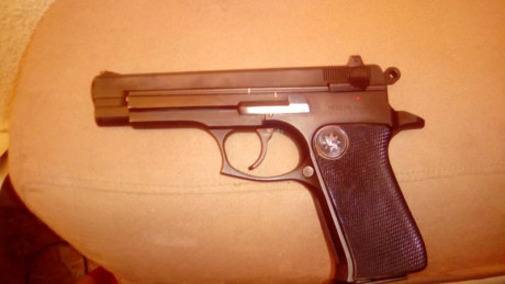 Hola
Pues eso, soy de Madrid y me gusta esta arma, si esta tuneada de miras y cachas, mejor, la quiero 111