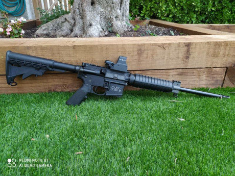   Buenas tardes

Pongo en venta este rifle:

S&W modelo M&P15 calibre 300 Blackout

Rifle en su 12