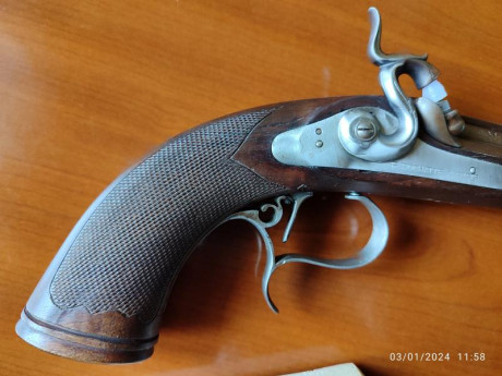 Vendo Pistola Lussignoli Renzo, Model Rochatte a Paris. Calibre 440
Precio 350 € más portes si los hubiera.
Contactar 00