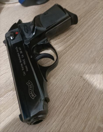 En venta Walther PPK/E en calibre 9 corto. Arma prácticamente a estrenar, se entrega con caja original 02