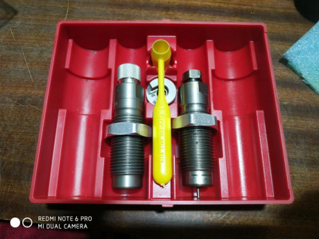 Dies calibre 222r
Muy nuevos
Precio 50€ 01