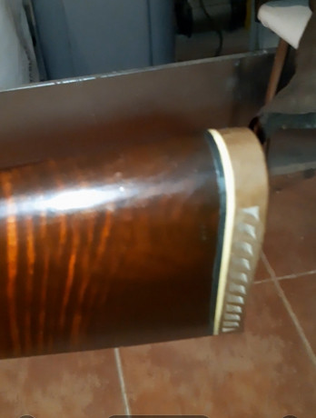 Buenas tardes 
Cambio escopeta de marca AYA maderas bonitas ajustada 
Cambio por rifle 00