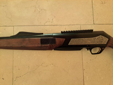 Cambiaria un Browning Bar Zenith, cal. 300 W.Mag., lo valoro en 1.125€.
Mas fotos vía WhatsApp.
Se encuentra 00