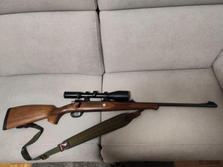 Vendo rifle Voere calibre 22-250,poco usado. Con gatillo doble con pelo. Visor Schmidt&Bender 2,5-10x56 02