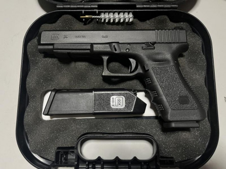 Glock 34 3ªgen. 9mm. Guiada en A. Muy muy poco uso. 600€. Está en Madrid. 00