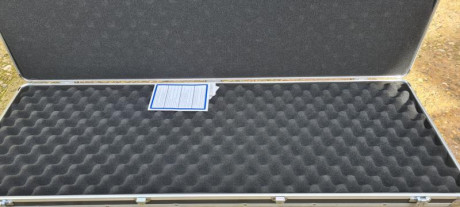 Se vende por no usa Maletin para transporte de ARMAS HMF 14404-02 SIN ESTRENAR.

El HMF maletín de rifles 00