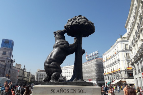 Hola a todos,
Nuevo por aquí presentándome desde Madrid.
Espero aprender y aportar lo que esté en mi mano.
Saludos. 50