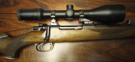 Vendo rifle de cerrojo Voere stlf3, de fabricación austriaca,  calidad " Safari grade " con 141