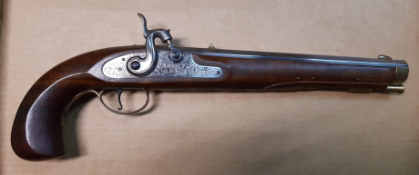 Vendo pistola Kentucky 1830 pedersoli de percusión, cañón de acero, exterior octogonal, interior estriado, 01