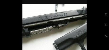 Hola vendo pistola CZ 75 B, con Kit del 22 LR. Esta guiada en F, con sus dos estuches,  2 cargadores de 90