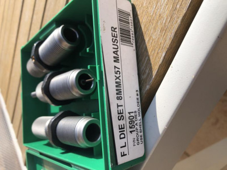 Vendo juego completo de Dies de RCBS calibre 8MMx57 Mauser. P/N 15901.
Los dos díes de recalibrado (Full 02