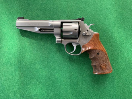 Lo dicho vendo mi revolver Smith 627 Performace. Center , ajustado a mano, 5” de cañon y ocho disparos. 01