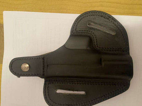 Se venden varias fundas de pistola GLOCK 17 valida para la 19 tambien.
Safariland de seguridad (usada 02