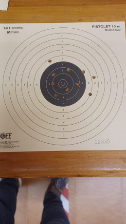 Hola, hoy por fin he empezado un curso de 6 semanas (2h semana) sobre Pistola Aire 10m y quiero poner 100