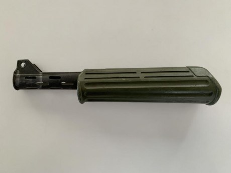 En venta guardamanos y culata de CETME C y L.

-culata para fusil CETME-C de Empresa Nacional Santa Bárbara. 02