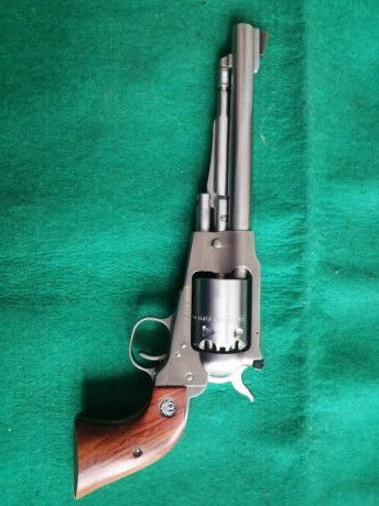 Buenas, se vende Revólver Ruger Old Army inox, en 7 pulgadas, solo estrenada en condiciones perfectas.
No 00