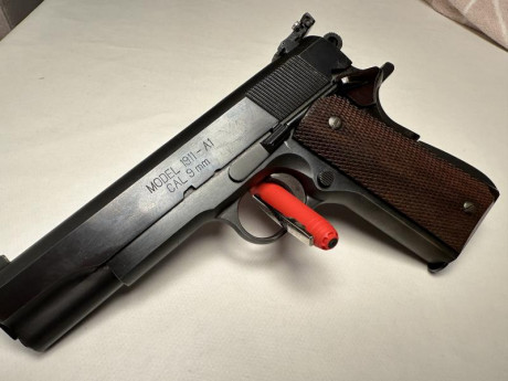 Hola a todos, vendo pistola SPRINGFIELD ARMORY 1911 A1 de 9 mm. Me desprendo de ella por falta de uso 110