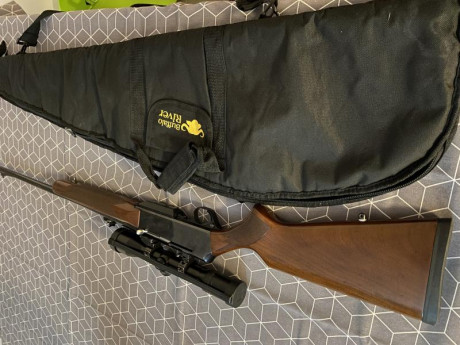 Rifle Browning BAR cal. 300 w.m. Incluye visor  Zeiss diavari 1,5-6x42 y monturas apel. Está en muy buen 02