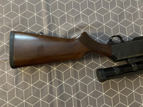 Rifle Browning BAR cal. 300 w.m. Incluye visor  Zeiss diavari 1,5-6x42 y monturas apel. Está en muy buen 01