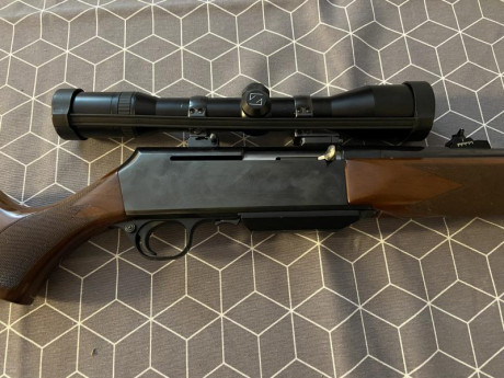 Rifle Browning BAR cal. 300 w.m. Incluye visor  Zeiss diavari 1,5-6x42 y monturas apel. Está en muy buen 00