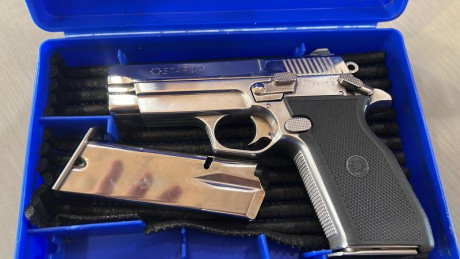 Buenos días.

Estoy buscando una pistola Star 30M 9pb en buen estado.

Contesto a cualquier propuesta.

Un 40