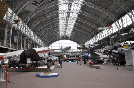 Acabo de visitar el Museo Naval de Madrid.
Como ya sufrimos con el traslado del Museo del Ejército de 102