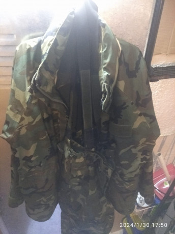 Hola:
Vendo este traje porque lo he usado dos veces y no me lo puse más. El pantalón lleva tirantes. PRECIO: 00