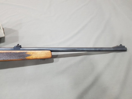 Vendo rifle Sako en calibre 300wm con bases/monturas Shuler y visor por 700€.
Saludos. 12