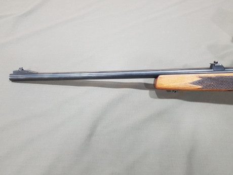 Vendo rifle Sako en calibre 300wm con bases/monturas Shuler y visor por 700€.
Saludos. 10