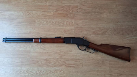 Vendo rifle Aldo Uberti 1873 44-40, esta en libro de colecionista con certificado del Bope con pocos tiros 02