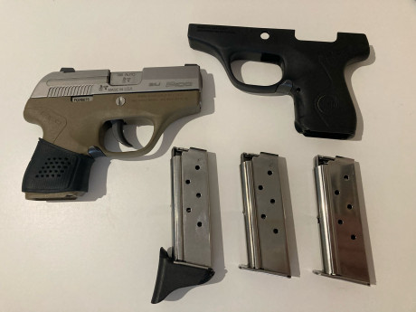 Compañera vende Beretta pico calibre 380 (9corto), con tres cargadores, funda, candado y armazón desert. 02