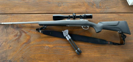 Hola a todos,

*SE VENDE:* 

 *SAKO CARBON LIGHT Cal.300 Win Mag* 
- visor SWAROVSKI Z6 3-18x50 P HD, 01