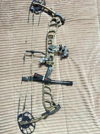 Buenas.Un amigo de Madrid,vende este equipo completo,prácticamente sin uso.PSE Drive diestro,60-70 libras.No 21