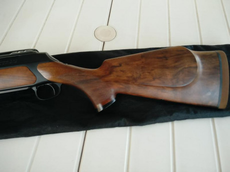 Vendo mi Sauer 202 custom en 7mmRM, cañon acanalado, pelo, maderas seleccionadas, maneta en pico de pato, 02