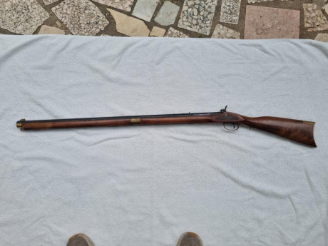 Vendo rifle KENTUCKY de MENDI cal. 45. Funciona perfectamente. Precio 80 euros + 50 euros de portes si 01