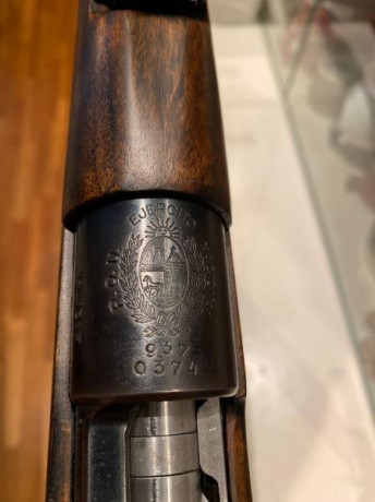 Vendo Mauser Uruguayo de Parada, cañón fabricado por BRNO, muy buen estado, excelentes maderas, todas 11