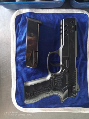 Hola a todos. Vendo una pistola marca TISSAS modelo ZIGANA del calibre 9pb. Es muy similar a la Beretta 02