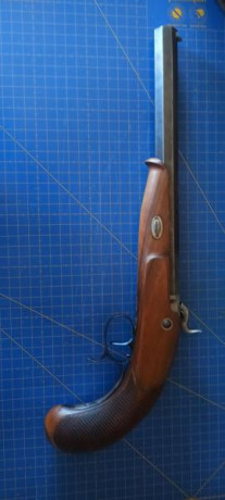Buenas compañeros.

Vendo pistola Hege Uberlinger cal 33 hecha en Alemania.
Cañón de acero Krupp 

Conjunto 11