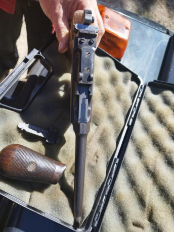 Compañero de club vende Pistola Mauser 7.65/

REBAJADA 1500€.  
Saludos. 00