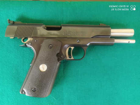   Buenas tardes

Pongo en venta una pistola Colt Gold Cup National Match en calibre 45 ACP. 

La pistola 00