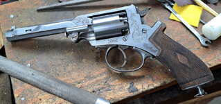 Para los interesados, ya estan disponibles los primeros ejemplares (Preserie) del nuevo revolver reproduccion 30