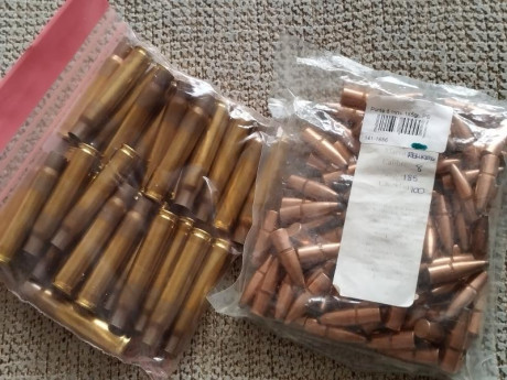 Hola. Vendo lote de recarga para 8x57 mauser.
100 puntas Prvi SP 185grs
27 vainas nuevas Prvi.
50€ envío 00