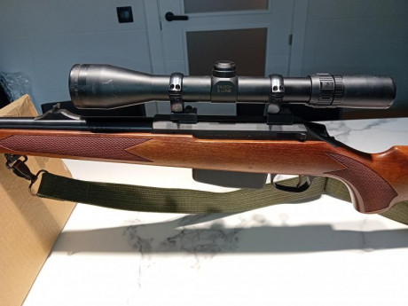 Rifle Tikka M690 (3006) culata de madera con Visor Bausch & lomb 1,5-6x42 con monturas desmontables 01