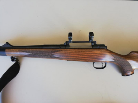 Se vende precioso Mauser 03 con cañones intercambiables en calibre 300 WSM. El rifle se entregara con 01