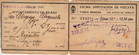 EN RECUERDO Y HOMENAJE A LOS QUE YA NO ESTÁN. 

Si pones en  GOOGLE    PASAPORTES EN LA MEMORIA   da 141